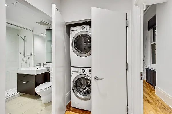 Rented by Cooper & Cooper Real Estate | media 10