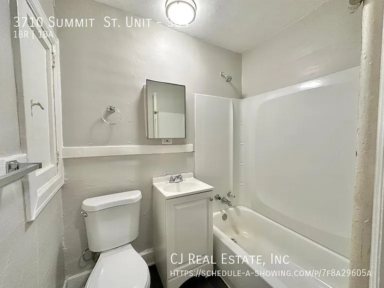 3710 Summit St #304 — Photo 9