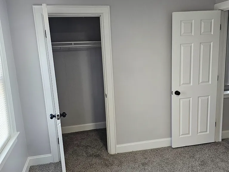 491 Townsend Ave — Photo 18