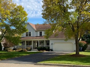 17 Field Ridge Dr, Milton, VT 05468