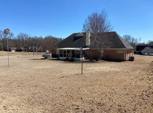 4676 Henry Dr, Southaven, MS 38672