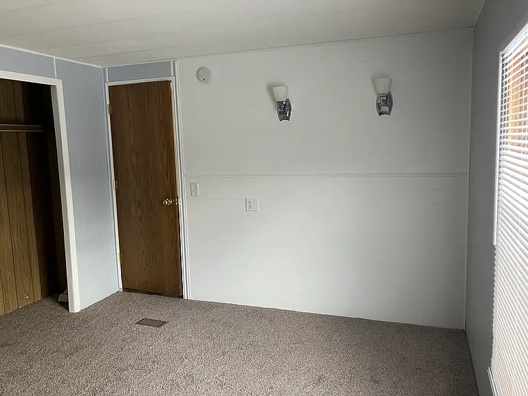 19495 Clarkson Dr — Photo 16