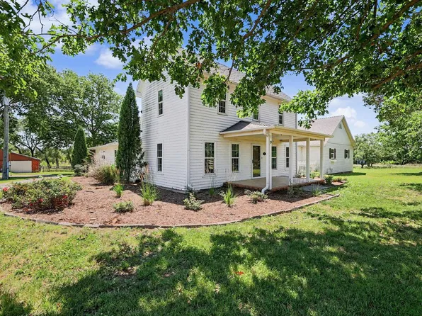 21424 SW County Line Rd, Rose Hill, KS 67133