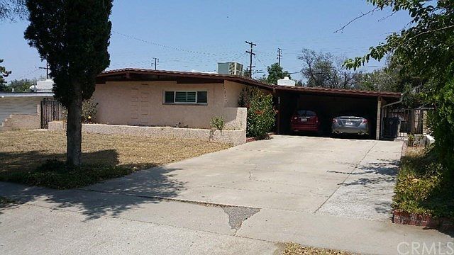 1st image of 1323 Campus Ave
