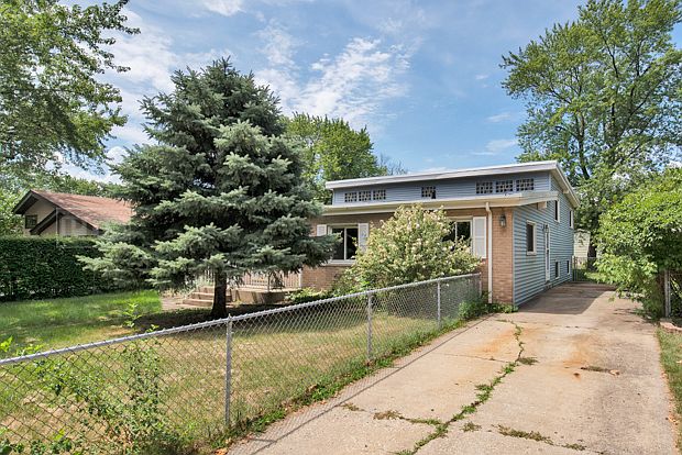 1st image of 348 Mission Ave