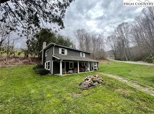 2601 Mountain Dale Rd, Vilas, NC 28692