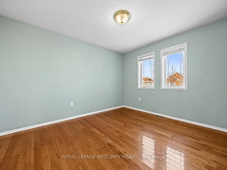 120 Grovemont Dr — Photo 21