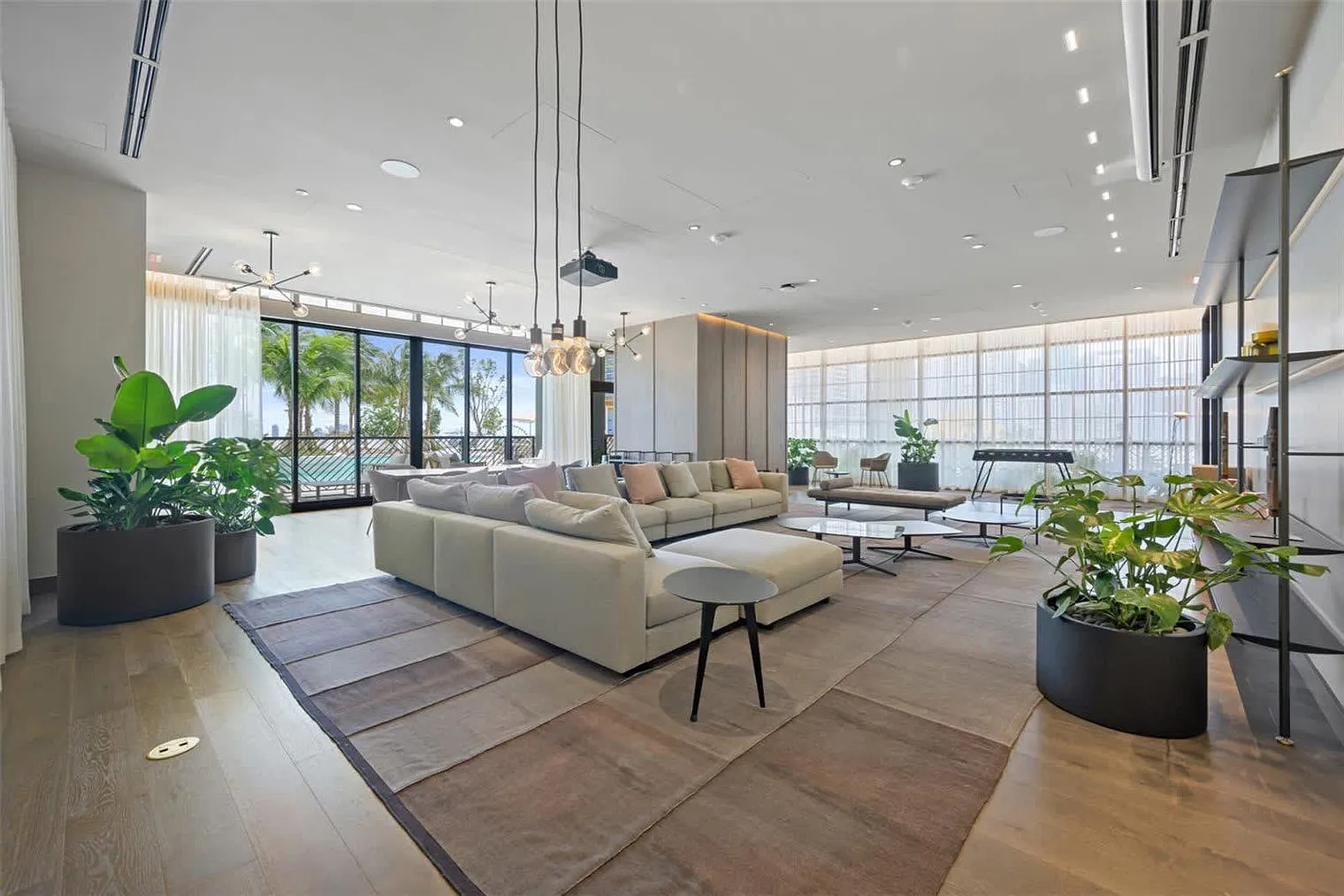 Studio, 1.0 bath, 441 sqft, $4,868 — Photo 3