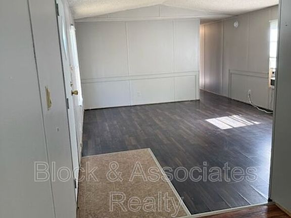4th image of 212 Chaney Rd #6