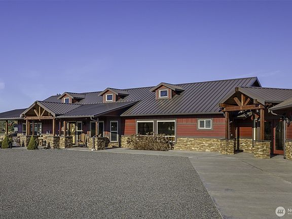 3rd image of 161 Sims Lane