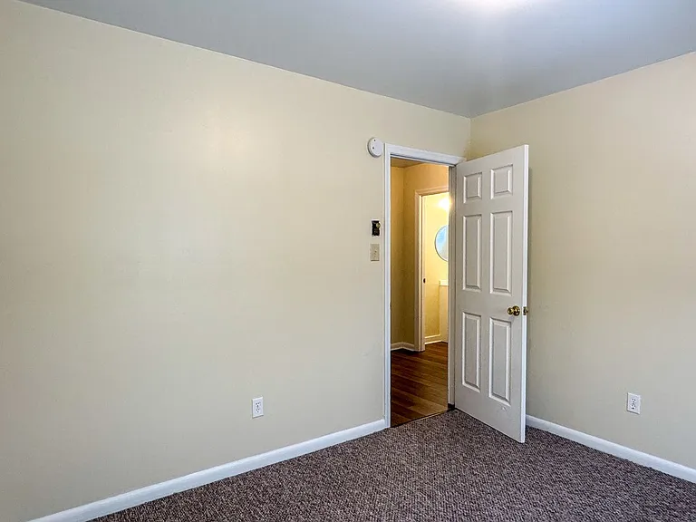 708 Crestline Blvd — Photo 17