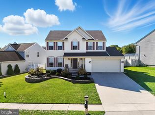 115 Hunter Creek Dr, York, PA 17406
