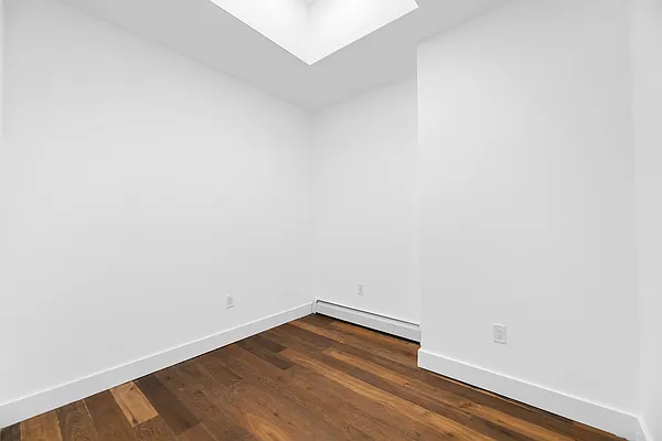 Rented by REAL New York | media 13