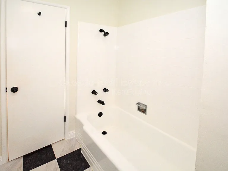338 Elm Ave #2 — Photo 13