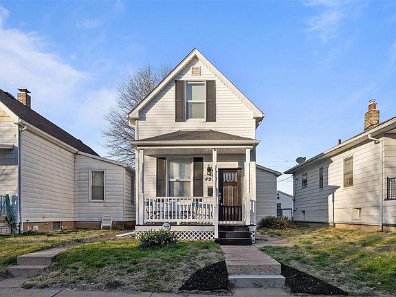2nd image of 4971 Nagel Ave