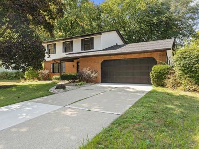 5661 Danbury Dr, South Bend, IN, 46614
