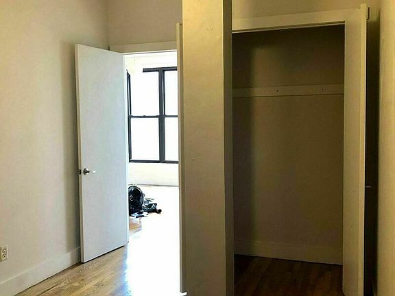 5th image of 101 Jefferson Ave #2O