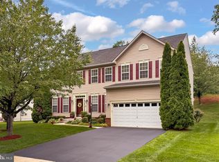 4365 George Frye Cir, Woodbridge, VA 22193