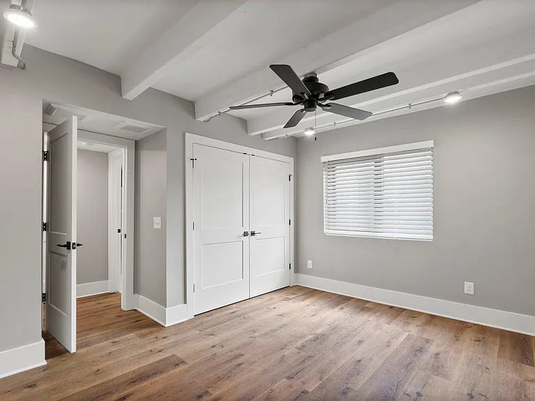 556 N Locust St #111 — Photo 17