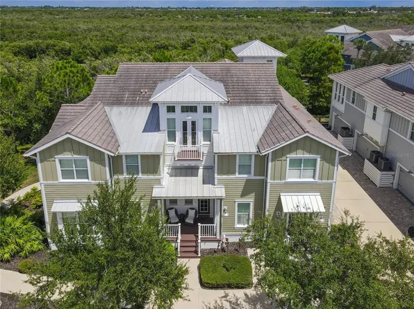 311 SAPPHIRE LAKE DRIVE #202, BRADENTON, FL 34209