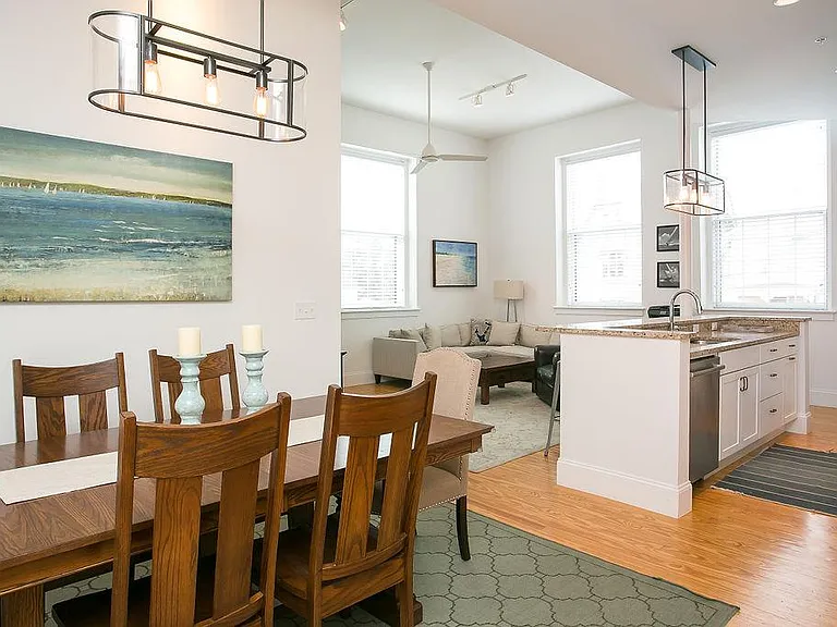 32 Carey St #1D — Photo 2