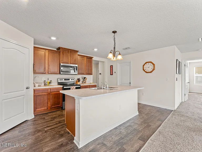 11529 Stickleback Ln — Photo 8