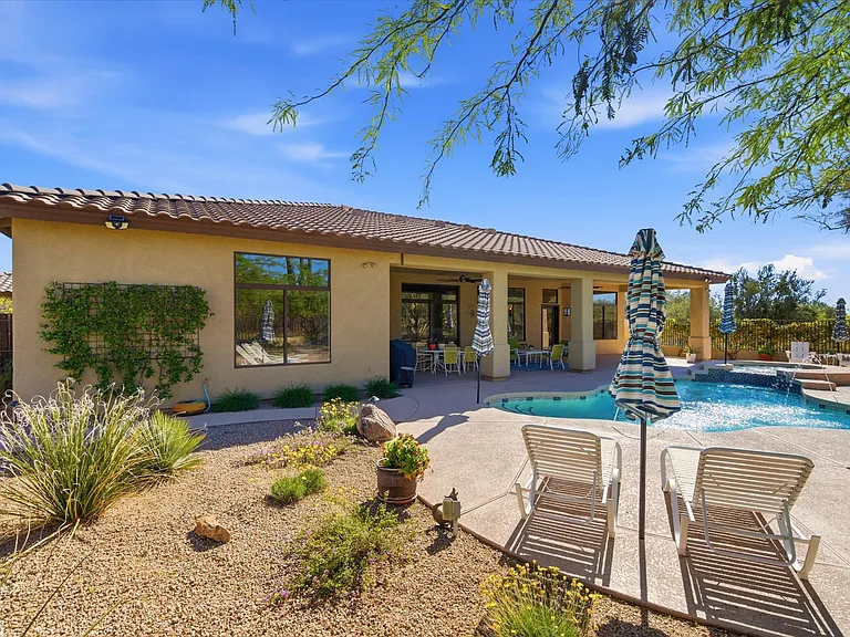 7592 E Monterra Way — Photo 34
