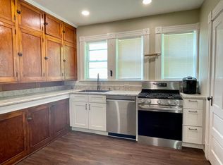 16 South St Floor 1, Newport, NH 03773