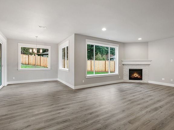 5th image of 3108 87th Avenue Ct E