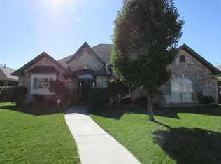 6911 Thunder Rd, Amarillo, TX 79119