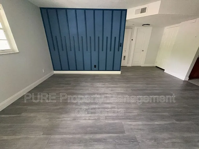 454 Fairways Cir #B204 — Photo 9