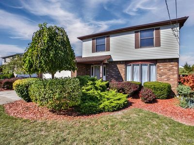 1687 Fix Rd, Grand Island, NY, 14072