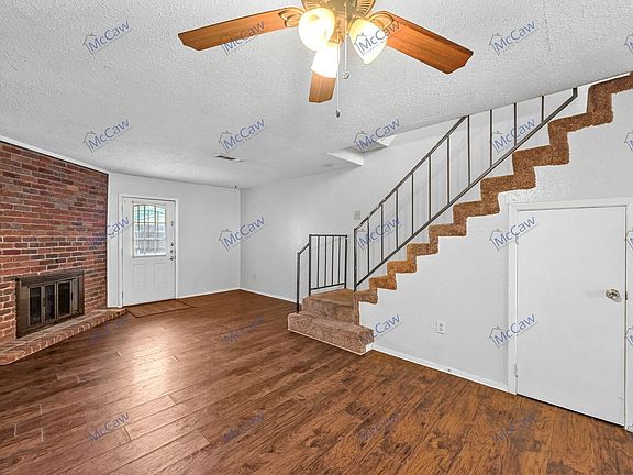 3rd image of 9463 Olde Towne Row