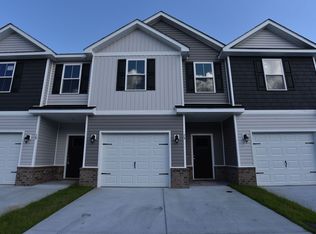 74 Horizon Ln, Richmond Hill, GA 31324