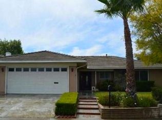 25011 De Salle St, Laguna Hills, CA 92653