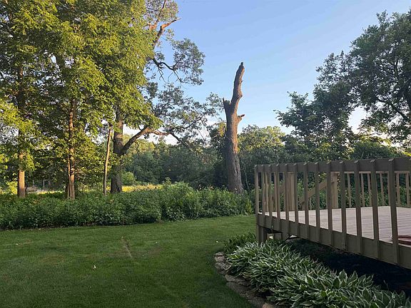 3rd image of 7305 Donna Dr