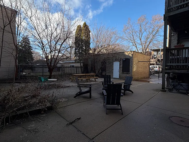 1406 W Olive Ave #G — Photo 12