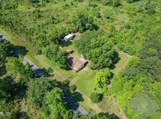 2764 Dement Rd, Doyline, LA 71023
