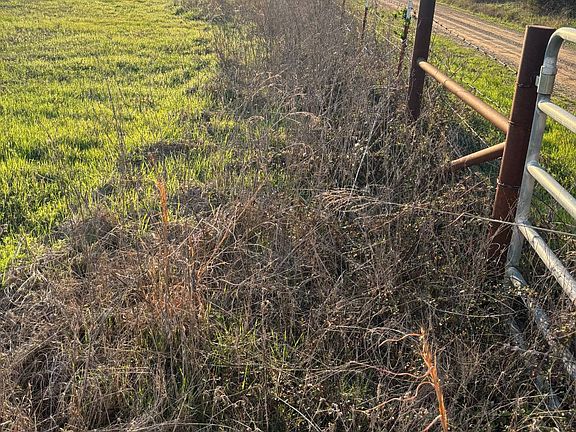 3rd image of 1 E 2060th Rd