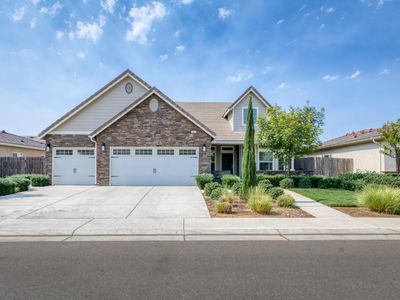 462 S Crescent Ln, Madera, CA, 93636