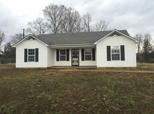 240 Ode Moore Rd, Michie, TN 38357