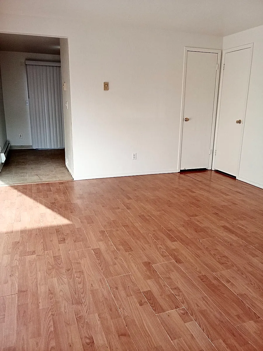Building Photo - 211 E Bird Ave #A
