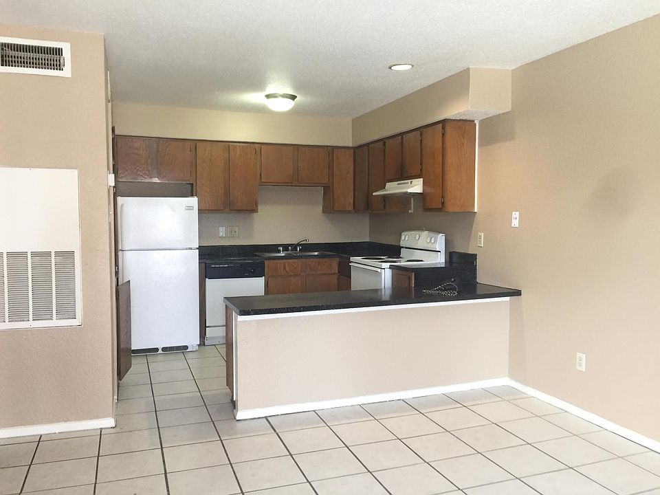 1st image of 13480 S Thorntree Dr APT 914
