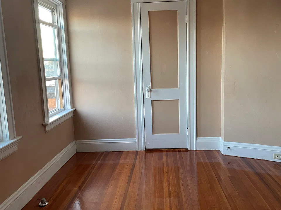67 Bellevue Ave #3