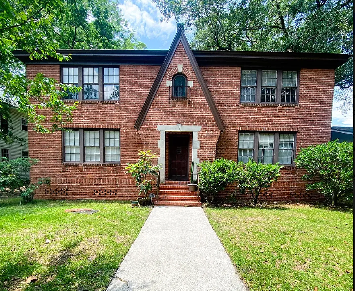 1 bed, 900 sqft, $1,500 — Photo 1