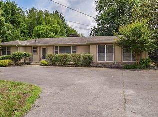 147 Sanders Ferry Rd, Hendersonville, TN 37075