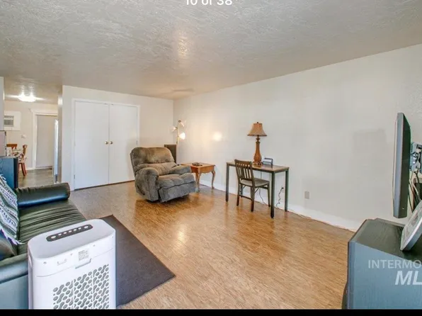 2011 Willow St APT 6, Caldwell, ID 83605