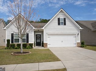 104 Thomaston St, Newnan, GA 30263