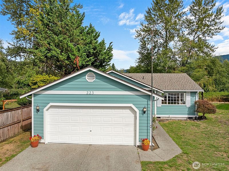 2nd image of 223 Nugget Road