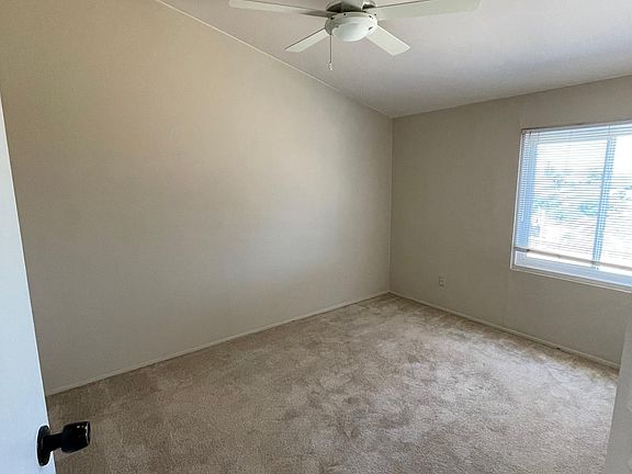 5th image of 2575 Mammoth Dr